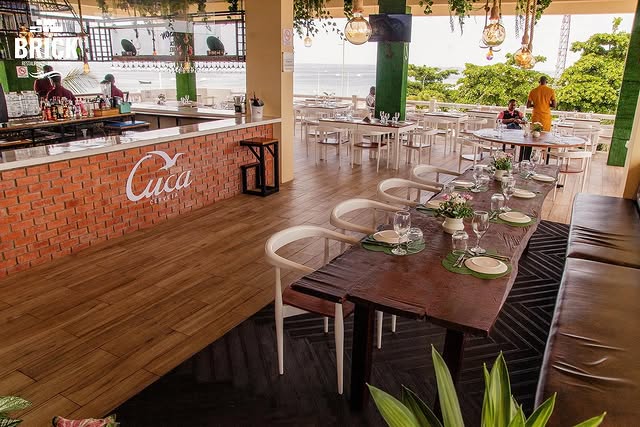 BRICK Restaurante Bar Lounge