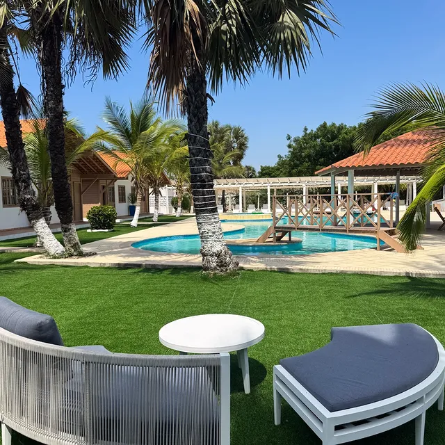 Blue Beach Resort🏝